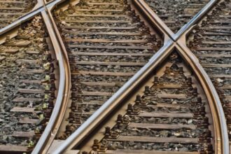 accident cumplit pe calea ferata un om a murit mai multe trenuri blocate si intarzieri in lant 68b45abd2f6d1