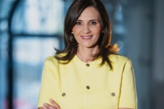 anca alexandrescu demasca jocurile murdare de la rtv cum se folosesc de imaginea lui calin georgescu pentru a manipula electoratul 68a716dbb9f43