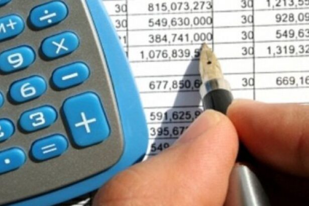 microintreprinderile sufocate de noile taxe impuse de bolojan managerii se tem de un val de insolvente 68af37f890eb3