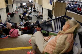 russia launches massive attack on kyiv killing at least eight and wounding dozens 68affe8487344