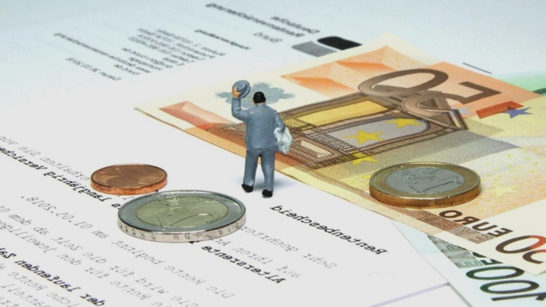 aur propune ca pilonul ii de pensii sa devina optional ce optiuni au romaniii care deja contribuie 68ba81c12e75b