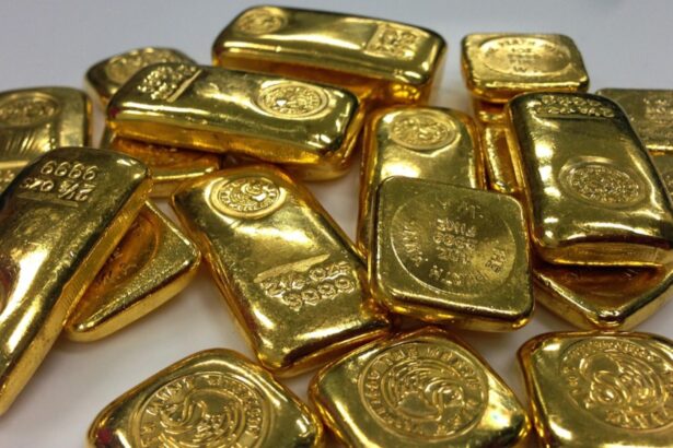 aurul a atins o noua cotatie record in raport cu leul valutele pierd teren in favoarea metalului pretios 68c1a29ae1b71