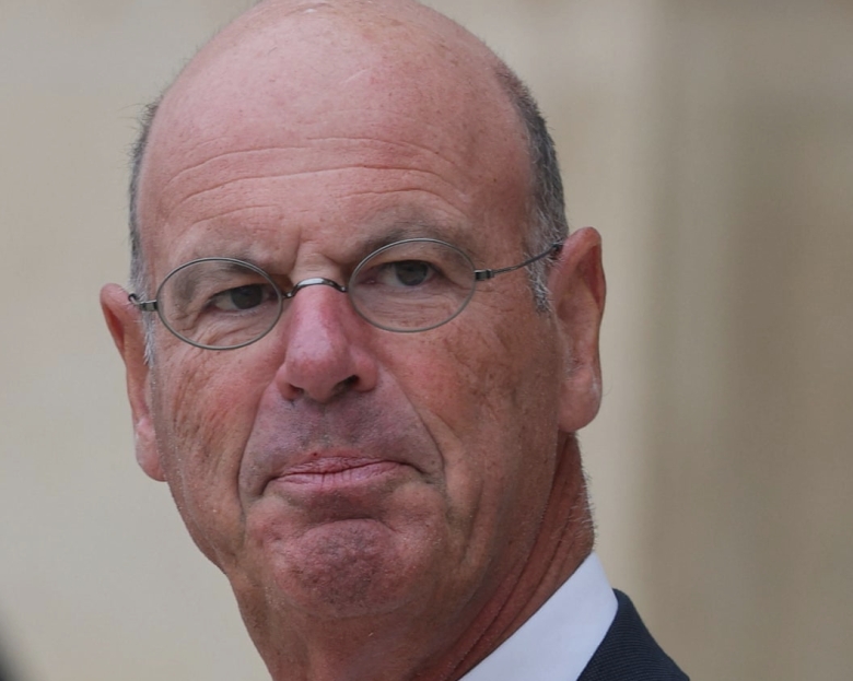 budget compromise needed if pm ousted says french finance minister 68b8600ca3124