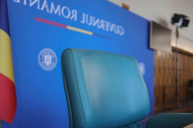 executivul nu stie cati bugetari are analistii avertizeaza problema guvernantilor nu e finantarea ci lipsa datelor 68b7d359d2331