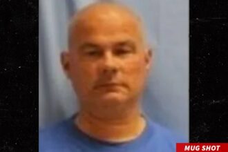 instagram famous cop with 1 million followers arrested for domestic battery 68c6f1f117048