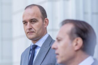 omul lui citu il face praf pe bolos dupa episodul cu organul genital al lui ciolacu un om slab i a placut mai mult functia 68c153e14b666