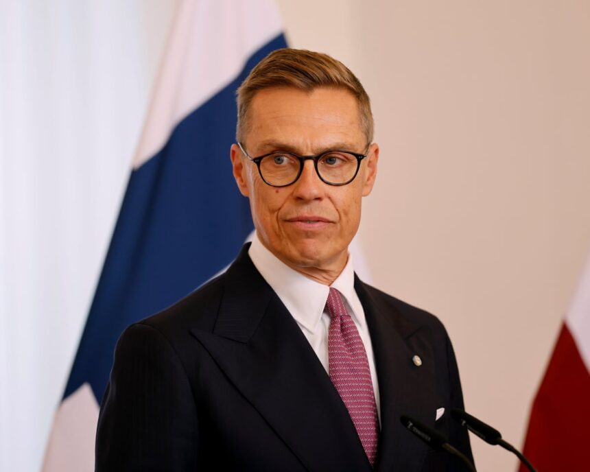 security guarantees for ukraine require readiness to fight russia says finlands president 68cedf9aa1b72