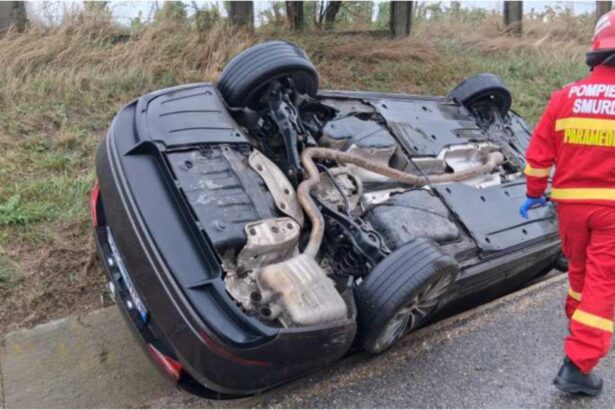 accident grav in judetul vaslui doi copii au fost raniti dupa ce autoturismul in care se aflau s a rasturnat intr un sant 68dfdd4ce2ce0