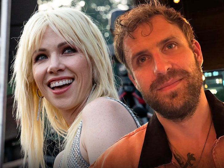 carly rae jepsen marries cole m g n 68fc21d332ac4