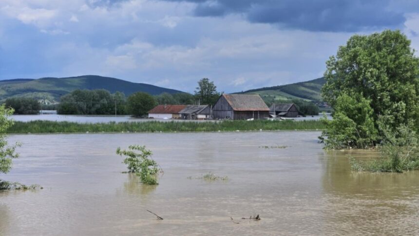 cod rosu de inundatii pe rauri din judetul constanta 68e3ba5a21832