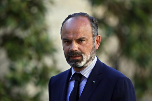 macron should announce early election says former pm as frances political crisis deepens 68e4d281a568c