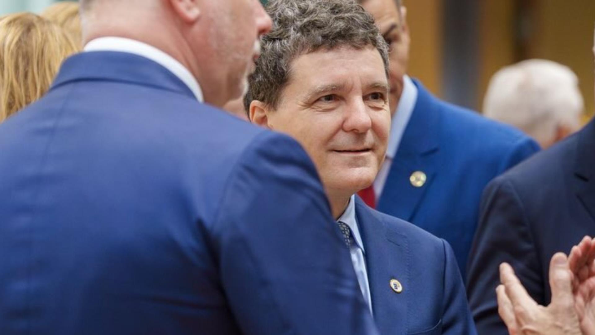 nicusor dan rade cand vorbeste de scandalul din coalitie problema pensiei cat salariul va trebui rezolvata 68fc69da8b227