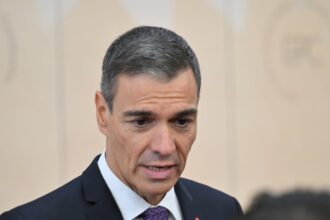 spanish mps back move to enshrine in law arms embargo on israel 68e6bb240c3a7