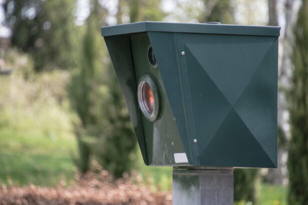 un olandez a fost prins de radar de 16 ori intr o singura zi pe acelasi drum in timp ce mergea sa cumpere benzina mai ieftina cutia postala era plina 68e6b5718a085