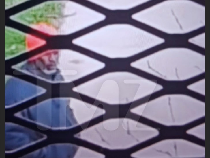 diddys first photo in prison see him in the yard at fort