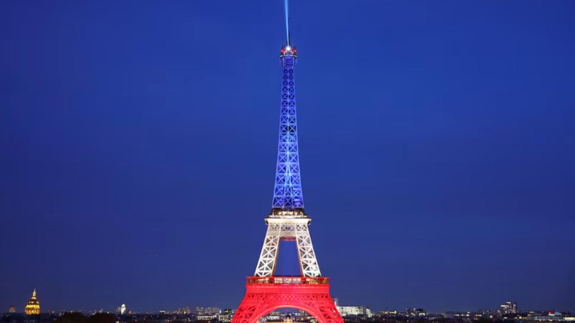 omagiu victimelor atacurilor jihadiste din 13 noiembrie 2015 la paris 6915df04da690